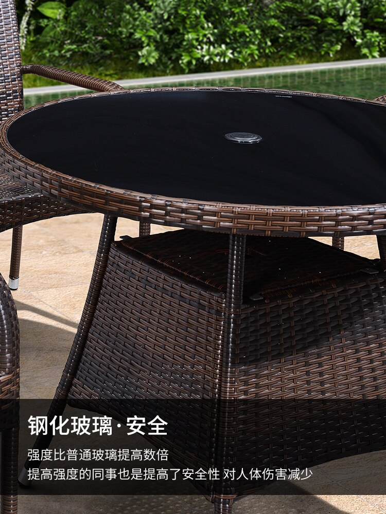 Rattan woven outdoor leisure chairs, tables and chairs in milk tea shop, outdoor iron dining chairs, tables and chairs outside t